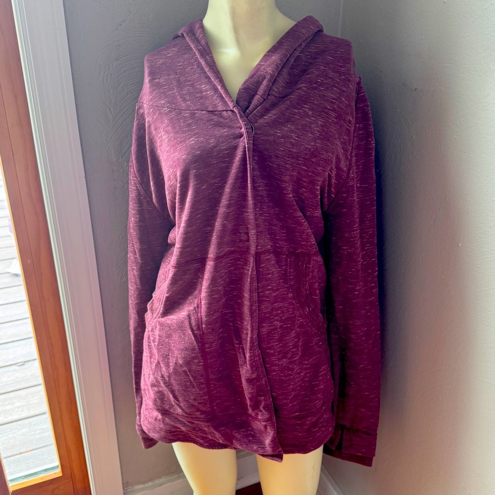 Lululemon maroon hoodie button closure size 4